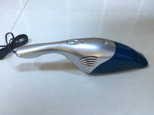 Αυτοκίνητο DC12V 60w που καθαρίζει το Washable φίλτρο ηλεκτρικών σκουπών που ρέει, εξουσιοδότηση ενός έτους